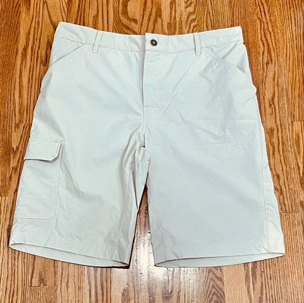 UV Skinz UPF 50+ Stretch Shorts. Size 36.